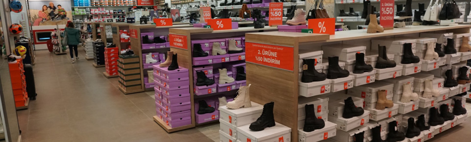 DEICHMANN